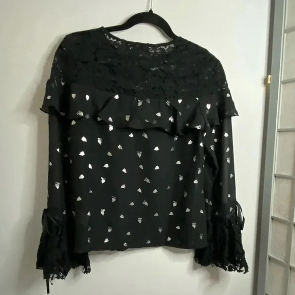 💚 Minkas - Black ruffle blouse with silver details - small - Picture 5 of 5